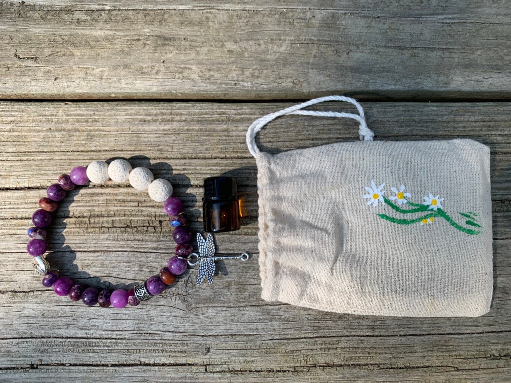 1) The "Diffuser Collection" each semi precious stone bracelet has raw coral beads that act as a diffuser when you apply essential scented oil. The scent lasts for weeks. A 1 ml bottle of ocean breeze scented oil is included. A little bit goes a long way! Includes hand painted pouch. $25